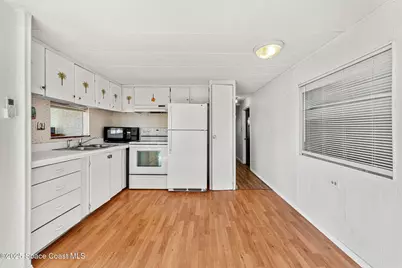 206 Liberty Lane, Melbourne Beach, FL 32951 - Photo 12