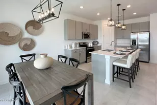 2026 Fuchsia Pl NW, Palm Bay, FL 32907 - Photo 4