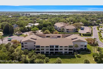 6165 S Mirror Lake Drive #307, Sebastian, FL 32958 - Photo 4