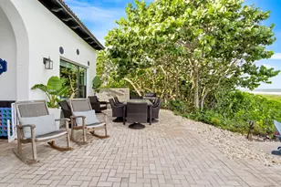 933 S Atlantic Ave, Cocoa Beach, FL 32931 - Photo 6