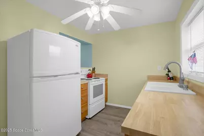 190 E Olmstead Drive #D11, Titusville, FL 32780 - Photo 16