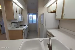 575 Shadow Wood Ln, Titusville, FL 32780 - Photo 8