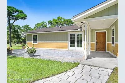 6570 Whispering Pines Lane, Grant-Valkaria, FL 32949 - Photo 22