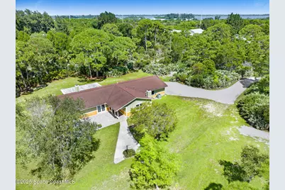 6570 Whispering Pines Lane, Grant-Valkaria, FL 32949 - Photo 18
