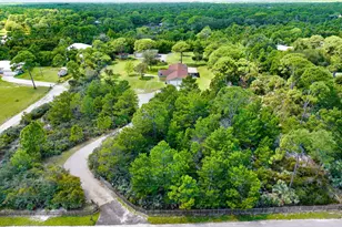 6570 Whispering Pines Ln, Grant-Valkaria, FL 32949 - Photo 12