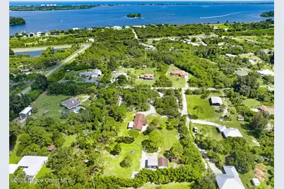 6570 Whispering Pines Lane, Grant-Valkaria, FL 32949 - Photo 8