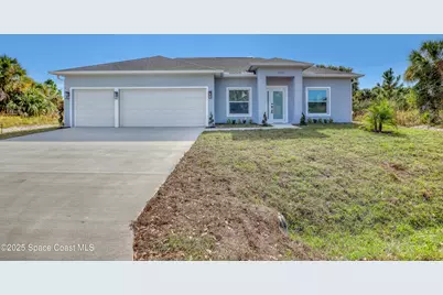 660 Yardley Street SW, Palm Bay, FL 32908 - Photo 2