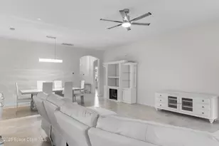 676 Stonebriar Dr SE, Palm Bay, FL 32909 - Photo 16