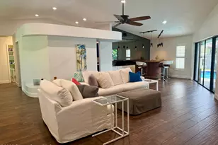 502 Bay Cir, Indian Harbour Beach, FL 32937 - Photo 4