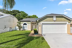 1747 Clover Cir, Melbourne, FL 32935 - Photo 4