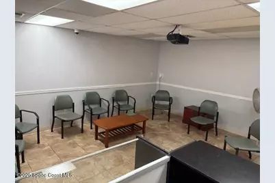 2100 N Wickham Road, Melbourne, FL 32935 - Photo 14