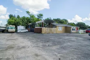 1918 Aurora Rd, Melbourne, FL 32935 - Photo 16