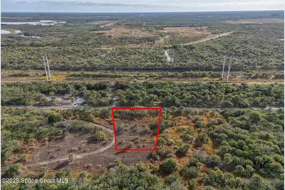 1952 Kaufman Avenue SW, Palm Bay, FL 32908 - Photo 6