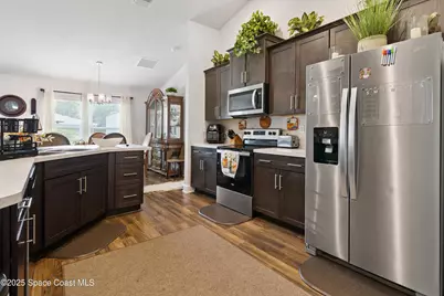 926 Sable Circle SE, Palm Bay, FL 32909 - Photo 6