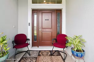 926 Sable Cir SE, Palm Bay, FL 32909 - Photo 2