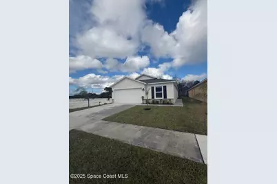 581 SW Richmond Circle, Palm Bay, FL 32908 - Photo 1