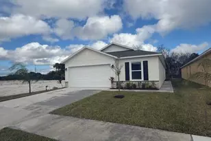 581 SW Richmond Circle, Palm Bay, FL 32908 - Photo 1