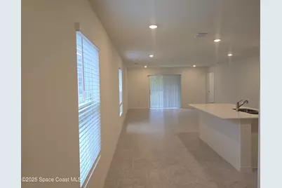 551 SW Richmond Circle, Palm Bay, FL 32908 - Photo 2