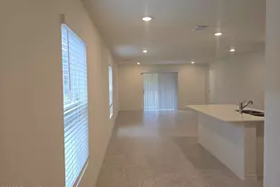 551 SW Richmond Circle, Palm Bay, FL 32908 - Photo 2