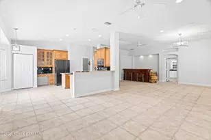 439 Gardendale Cir SE, Palm Bay, FL 32909 - Photo 4