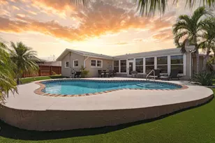 931 S 4th St, Cocoa Beach, FL 32931 - Photo 4