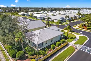 4310 Alamanda Key Dr, Melbourne, FL 32901 - Photo 38