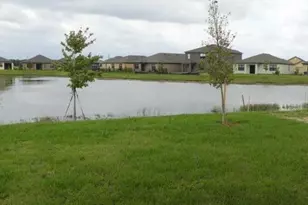 2034 Capital Dr SE, Palm Bay, FL 32909 - Photo 18