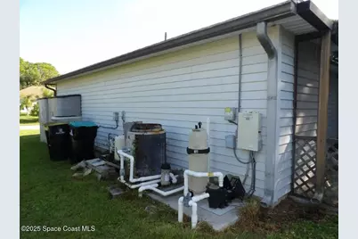 916 Le Baron Street SW, Palm Bay, FL 32908 - Photo 44