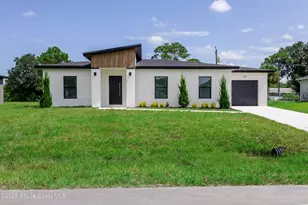 749 Darby Ave SW, Palm Bay, FL 32908 - Photo 2