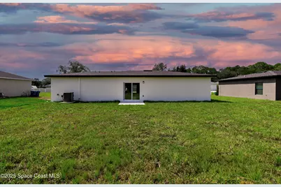 749 Darby Avenue SW, Palm Bay, FL 32908 - Photo 30