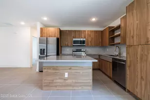 749 Darby Ave SW, Palm Bay, FL 32908 - Photo 10