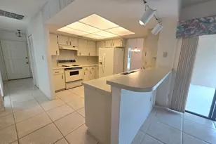 4636 Creekview Ln, Oviedo, FL 32765 - Photo 4