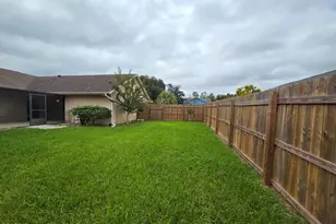 4636 Creekview Ln, Oviedo, FL 32765 - Photo 18