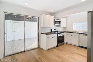 1112 Myrtle Ln, Cocoa, FL 32922 - Photo 6