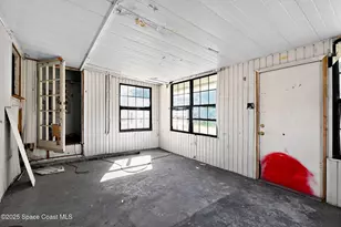 401 Poinciana Dr, Melbourne, FL 32935 - Photo 24