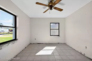 401 Poinciana Dr, Melbourne, FL 32935 - Photo 6