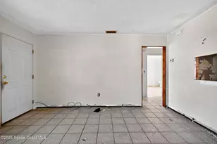 401 Poinciana Dr, Melbourne, FL 32935 - Photo 10