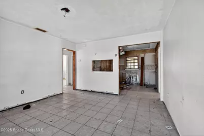 401 Poinciana Drive, Melbourne, FL 32935 - Photo 14