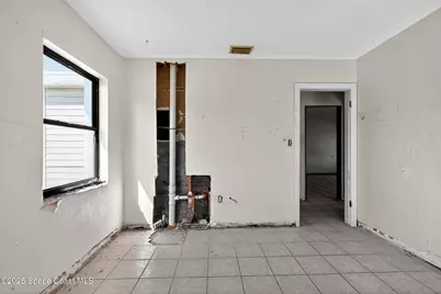 401 Poinciana Drive, Melbourne, FL 32935 - Photo 18