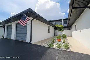 737 Palm Springs Cir, Indian Harbour Beach, FL 32937 - Photo 2