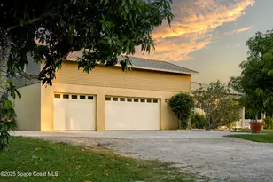 890 Newfound Harbor Dr, Merritt Island, FL 32952 - Photo 4