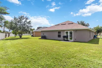 377 Wishing Well Circle SW, Palm Bay, FL 32908 - Photo 24