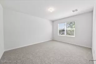 566 Rembrandt St SE, Palm Bay, FL 32909 - Photo 10