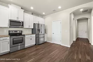 2601 Trasona Dr, Melbourne, FL 32940 - Photo 6