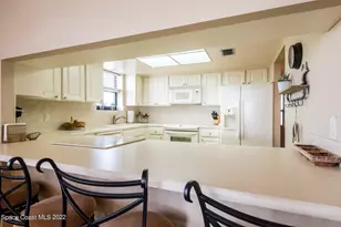 545 Garfield Ave, Cocoa Beach, FL 32931 - Photo 8