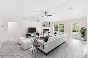 1035 Utah St SE, Palm Bay, FL 32909 - Photo 8