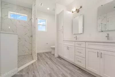 1041 Wesberry Street SE, Palm Bay, FL 32909 - Photo 14