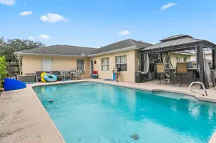 823 Hunters Creek Dr, Melbourne, FL 32904 - Photo 22