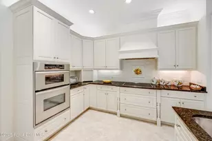 409 S Palm Island Cir, Indian River Shores, FL 32963 - Photo 14