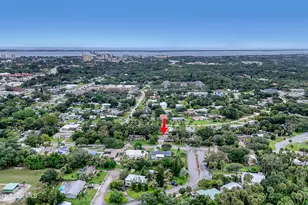 2307 Country Club Rd, Melbourne, FL 32901 - Photo 40